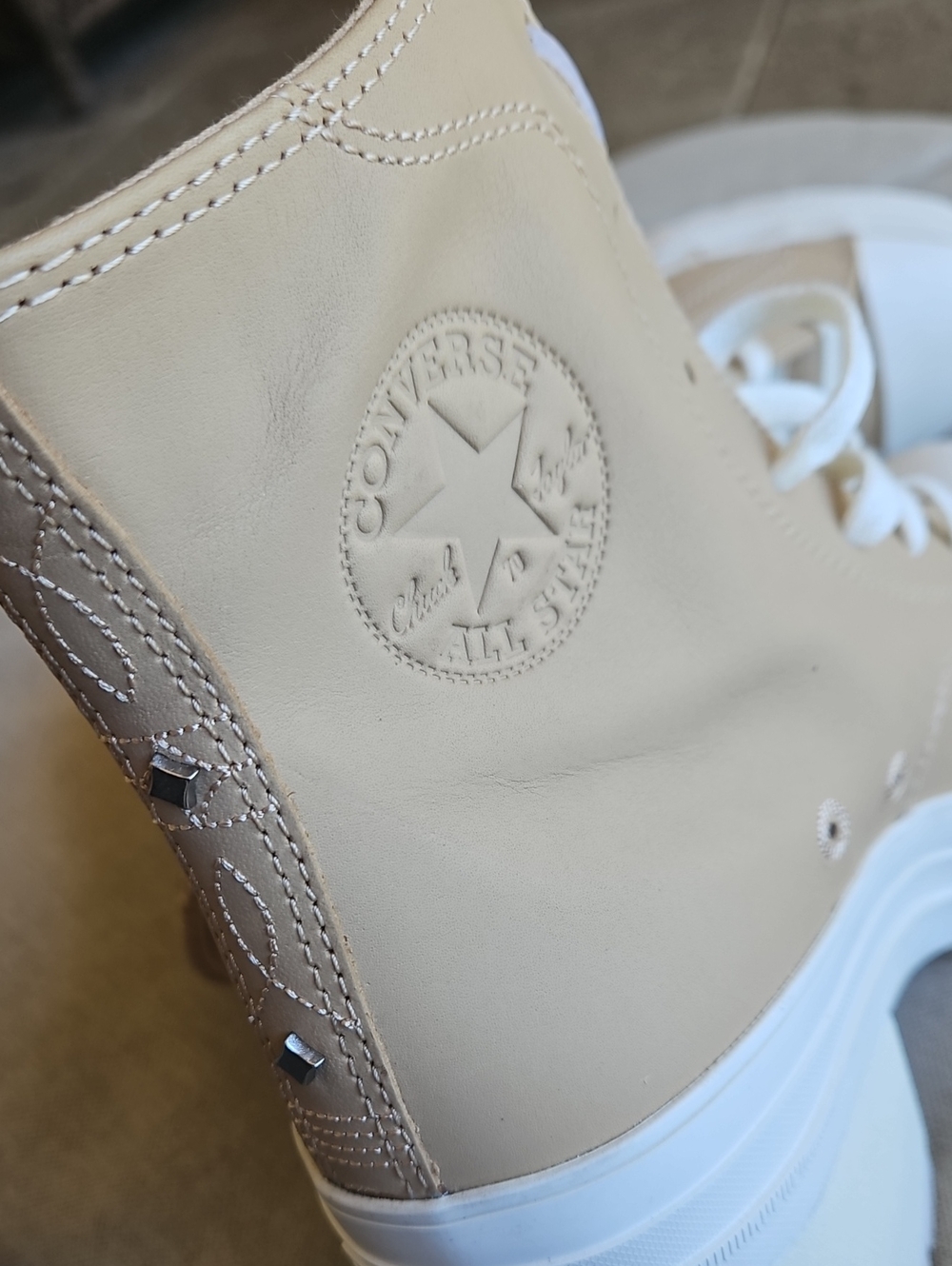 CONVERSE Chuck 70 De Luxe Heel Platform Western Glam Leather Lace-up Boot Quarry - Picture 7 of 14